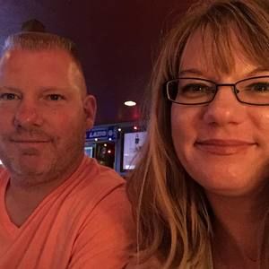 Meet your Posher, Kara